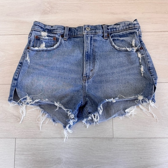 Abercrombie & Fitch Pants - Abercrombie & Fitch Mom Jean Shorts High Rise Distressed Raw Hem Medium Wash 30